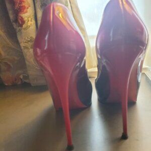 Red Black DEGRADE Size 40 Pumps Shoes